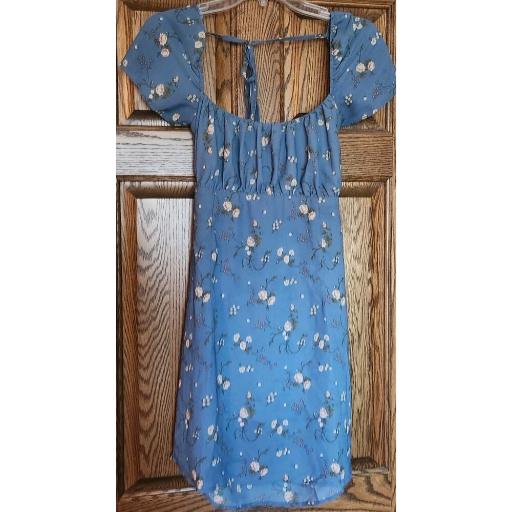 Cloud Sky Blue Floral Short Sundress Sz Med